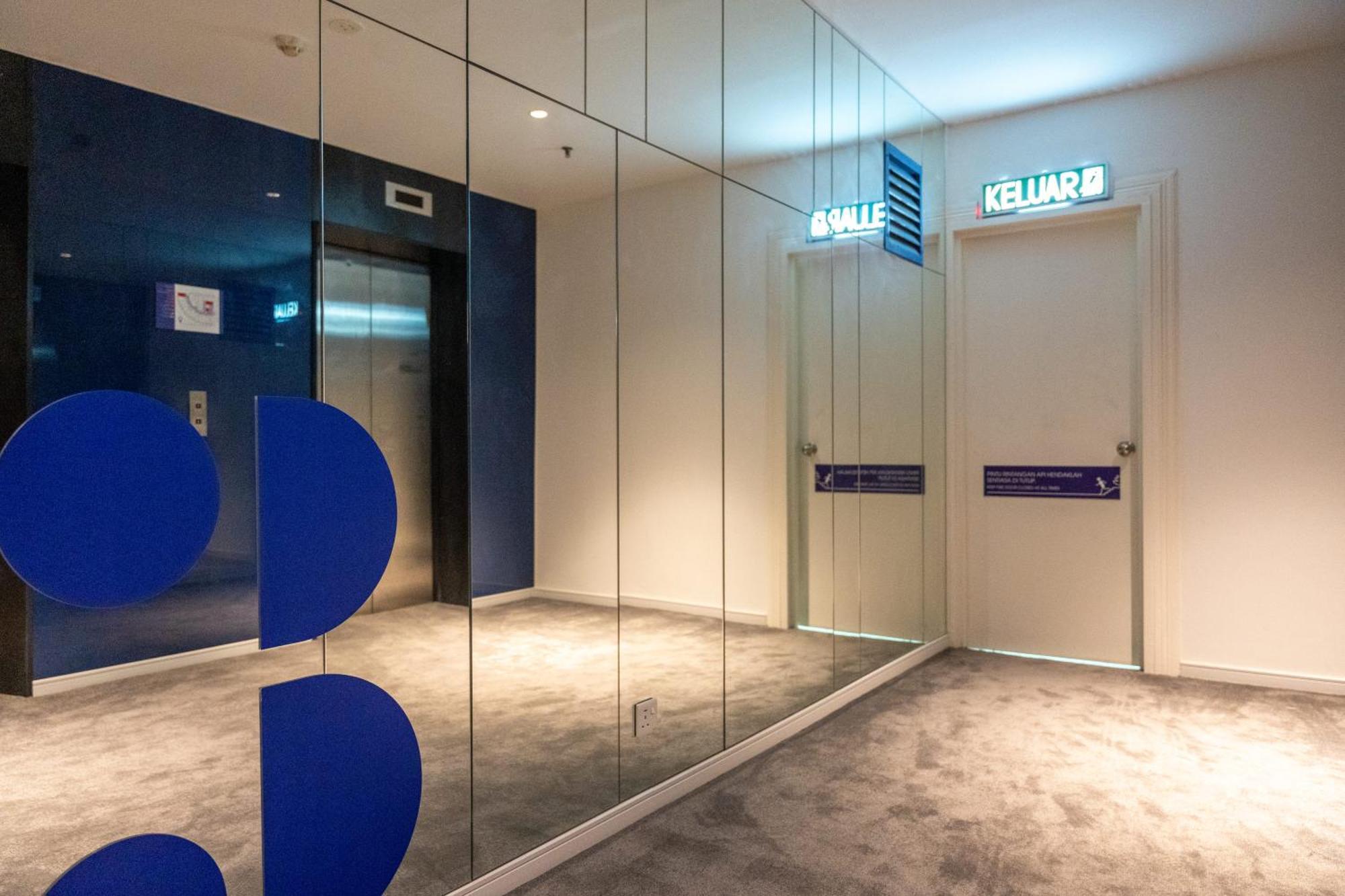 Ukiyo Suites Petaling Jaya Esterno foto